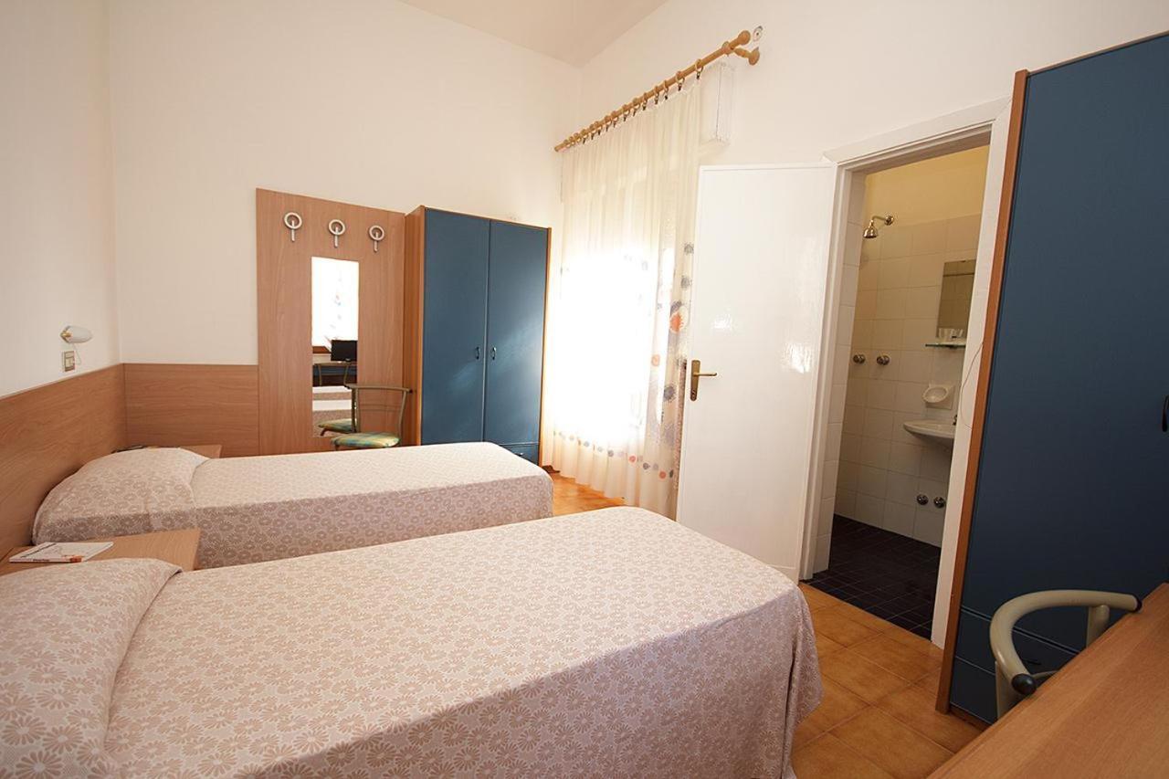 Villa Marina Chianciano Terme Bagian luar foto